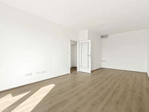 Pronájem bytu 2+kk, Kladno, Štěpána Rautenstraucha, 48 m2