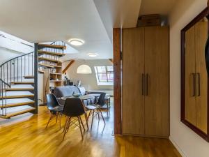 Prodej bytu 2+kk, Praha - Holešovice, Šimáčkova, 75 m2
