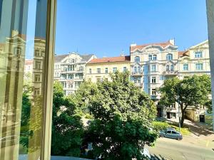 Prodej bytu 2+kk, Praha - Vršovice, 28. pluku, 50 m2
