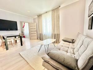 Prodej bytu 2+kk, Praha - Vršovice, 28. pluku, 50 m2