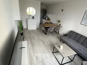 Pronájem bytu 2+kk, Praha - Řepy, Jiránkova, 43 m2