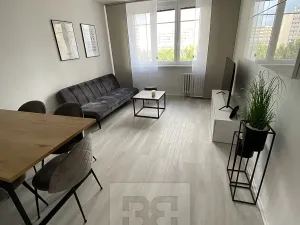 Pronájem bytu 2+kk, Praha - Řepy, Jiránkova, 43 m2