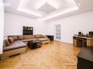 Prodej bytu 4+kk, Kroměříž, Štursova, 151 m2