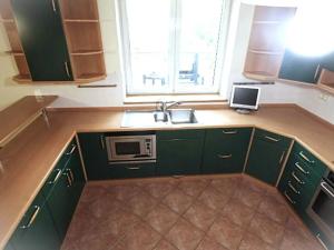 Prodej rodinného domu, Psáry, Pod Skalkou, 300 m2