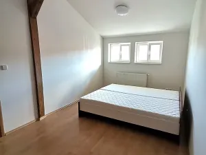 Pronájem bytu 2+1, Praha - Vršovice, Slovinská, 51 m2
