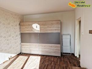 Pronájem bytu 1+1, Ostrava, Výškovická, 36 m2