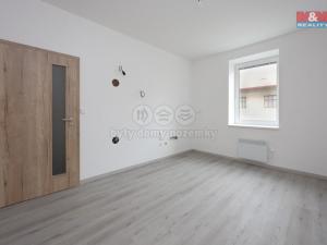 Prodej bytu 2+1, Mírov, 50 m2