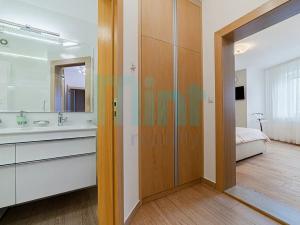 Prodej atypického bytu, Ostrava, Kaminského, 138 m2