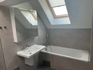 Pronájem bytu 4+kk, Praha - Žižkov, Jeseniova, 87 m2