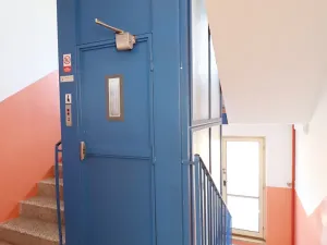 Prodej bytu 1+1, Loket, Sportovní, 36 m2