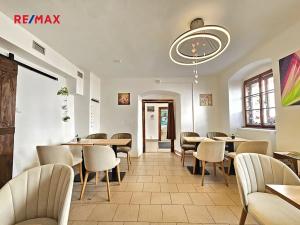 Pronájem restaurace, Jílové u Prahy, Pražská, 96 m2