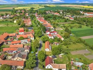 Prodej pozemku pro bydlení, Oskořínek, Novodvorská, 2594 m2