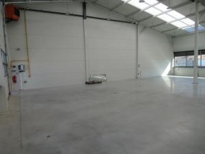 Pronájem skladu, Cvrčovice, 540 m2