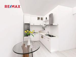 Prodej bytu 2+kk, Praha - Braník, Zálesí, 42 m2