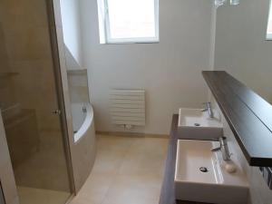 Pronájem atypického bytu, Praha - Nusle, U družstva Ideál, 103 m2