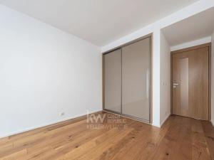 Prodej rodinného domu, Praha - Libuš, V Hrobech, 285 m2