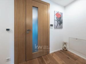 Prodej rodinného domu, Praha - Libuš, V Hrobech, 285 m2