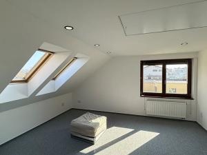 Prodej rodinného domu, Hradec Králové, Voborníkova, 258 m2