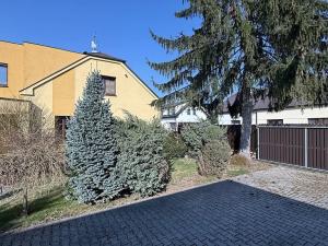 Prodej rodinného domu, Hradec Králové, Voborníkova, 258 m2