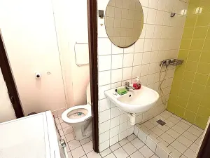 Pronájem bytu 1+kk, Praha - Radotín, Vrážská, 28 m2