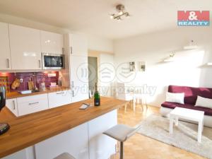 Pronájem bytu 2+kk, Praha - Vršovice, Jakutská, 46 m2