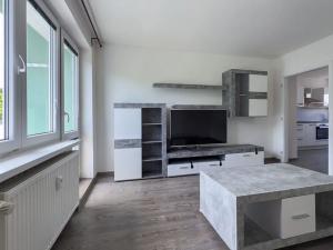 Pronájem bytu 3+1, Chomutov, Mostecká, 63 m2