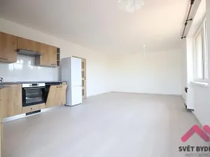 Pronájem bytu 1+kk, Praha - Hloubětín, Pokorného, 49 m2