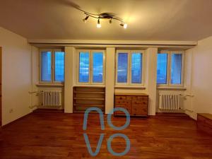 Pronájem bytu 1+kk, Praha - Strašnice, Limuzská, 28 m2