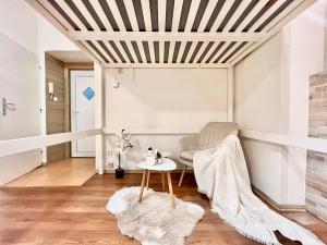 Pronájem bytu 1+kk, Praha - Libeň, Drahobejlova, 25 m2
