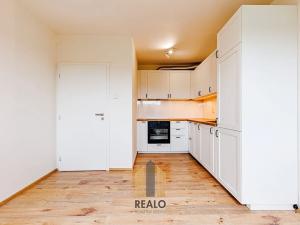 Pronájem bytu 2+kk, Nové Město na Moravě, Budovatelů, 41 m2