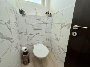 Prodej bytu 3+1, Žatec, Osvoboditelů, 66 m2