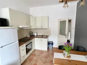 Pronájem bytu 2+kk, Praha - Smíchov, Radlická, 46 m2