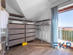 Prodej rodinného domu, Klínec, 180 m2