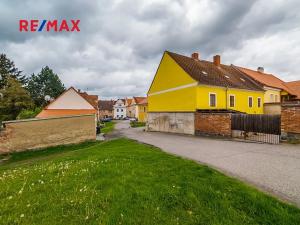 Prodej rodinného domu, Březnice, Lokšany, 250 m2
