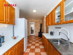 Prodej rodinného domu, Březnice, Lokšany, 250 m2