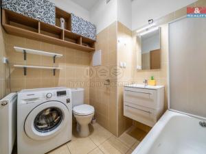 Prodej bytu 2+1, Zbůch, Náměstí, 53 m2
