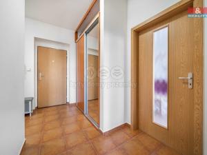Prodej bytu 2+1, Zbůch, Náměstí, 53 m2
