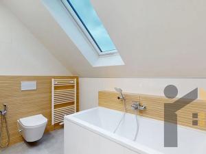Pronájem bytu 4+kk, Praha - Smíchov, Na Valentince, 132 m2
