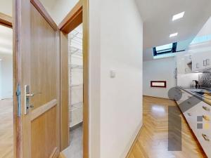 Pronájem bytu 4+kk, Praha - Smíchov, Na Valentince, 132 m2