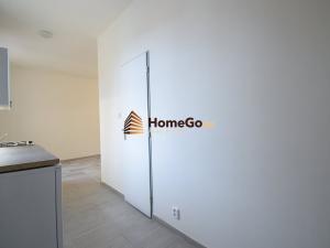 Pronájem bytu 1+kk, Praha - Vršovice, Holandská, 31 m2