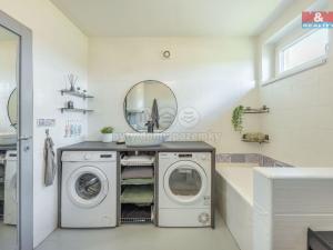 Prodej bytu 3+1, Koštice, 70 m2