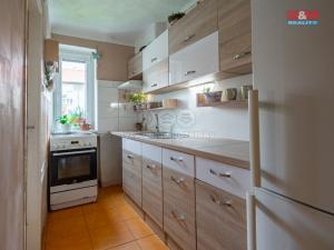 Prodej bytu 3+1, Týnec nad Sázavou, Družstevní, 65 m2