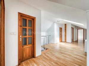 Prodej vícegeneračního domu, Senožaty, 182 m2