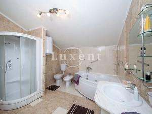 Prodej vily, Makarska, Chorvatsko, 350 m2
