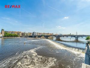 Prodej bytu 3+kk, Praha - Smíchov, Zborovská, 70 m2