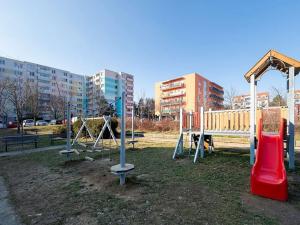 Pronájem bytu 3+kk, Brno, Molákova, 79 m2