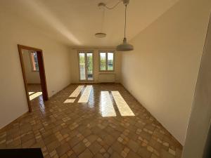 Pronájem bytu 2+kk, Praha - Liboc, Pod cihelnou, 61 m2