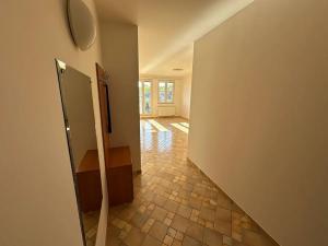 Pronájem bytu 2+kk, Praha - Liboc, Pod cihelnou, 61 m2