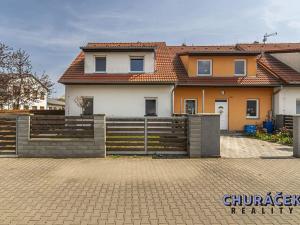 Prodej rodinného domu, Břežany II, 143 m2