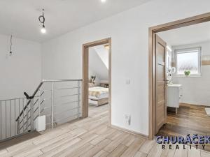 Prodej rodinného domu, Břežany II, 143 m2